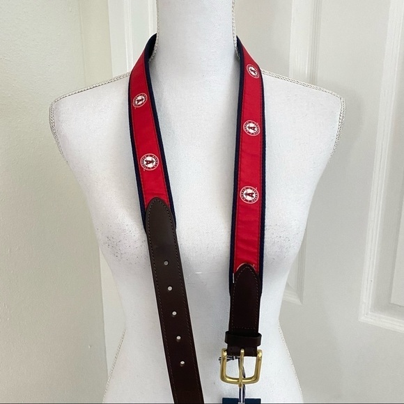 Men’s LA Angels Vineyard Vines Red MLB Canvas Belt - Picture 14 of 14